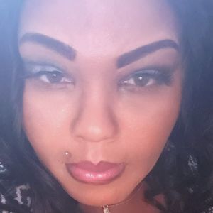 Meet your Posher, Seanea